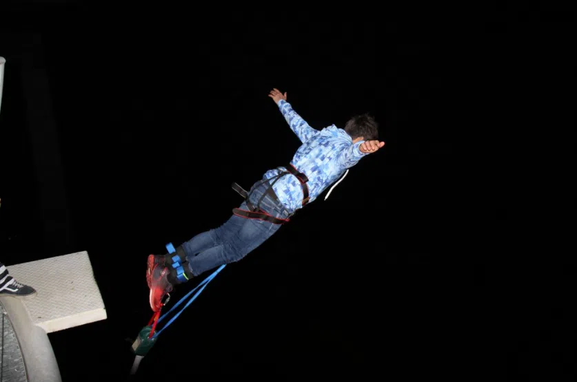 Night Blackout Bungee Jump – Freefall into Complete Darkness, photo 3