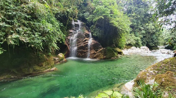 7-Night Highland to the Jungle Trekking in Ecuador gallery 2