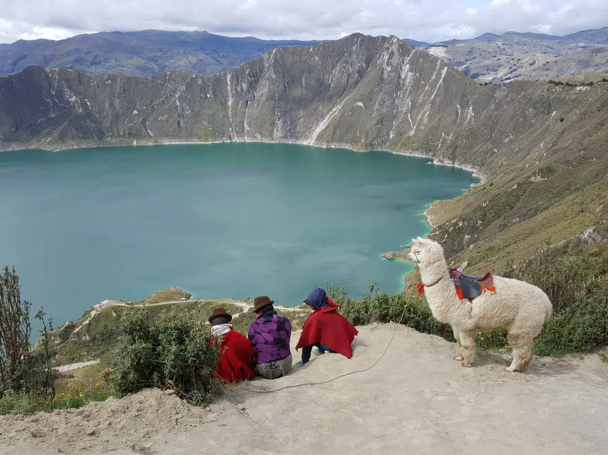 Quilotoa Crater Hike with Yoga in the Ecuadorian Andes, photo 3