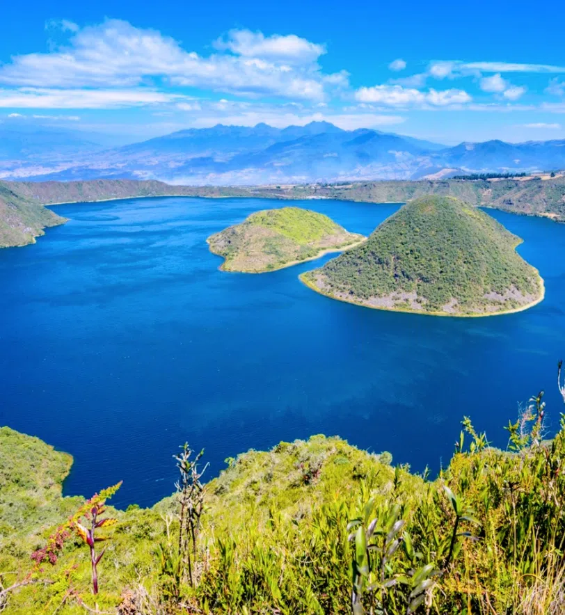 Cuicocha Lagoon Mindful Mountain Hike and Wellness Day, photo 2