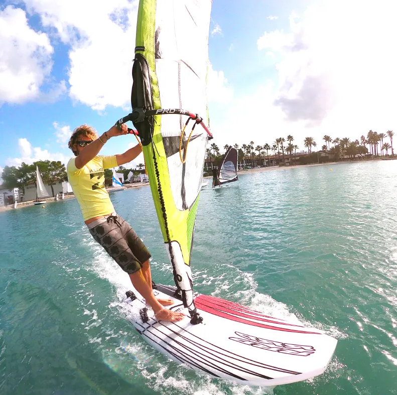 Windsurf Course in Puerto de Alcudia, Mallorca gallery 2