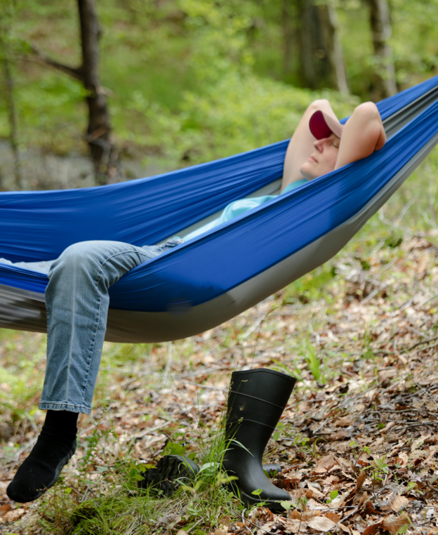 Adults-Only Woodland Sauna Day and Bushcraft Retreat in Wrexham, photo 5