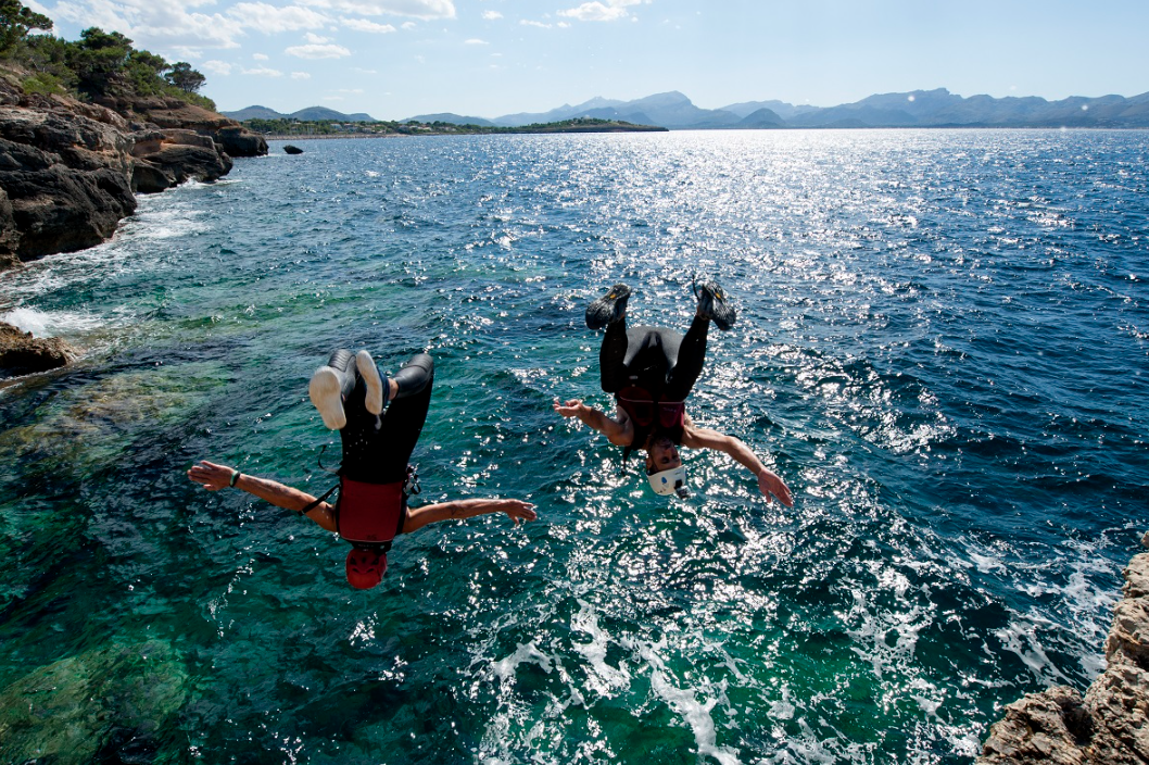 Coasteering Adventure in Paguera – Cliff Jumps, Ziplines & Sea Scrambles, photo 4
