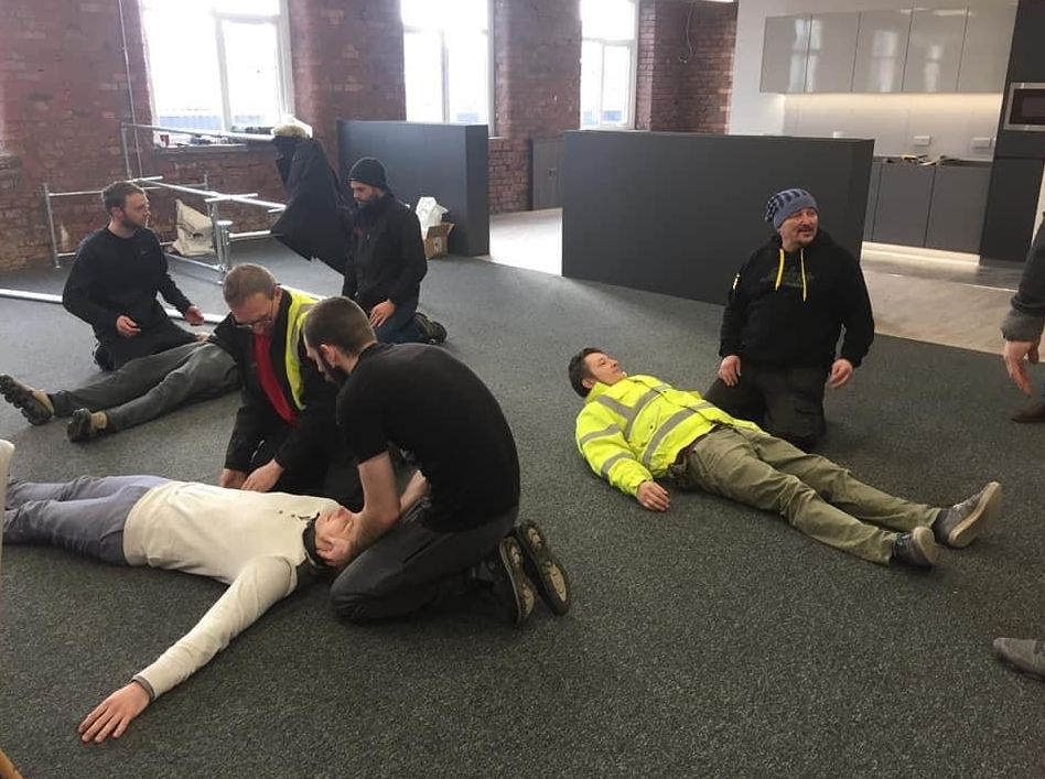 Emergency First Aid at Work Course in Manchester/Stockport gallery 10