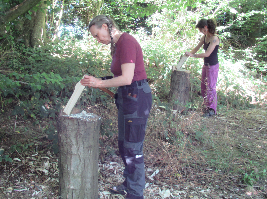 Axe Skills Course in Kent gallery 4