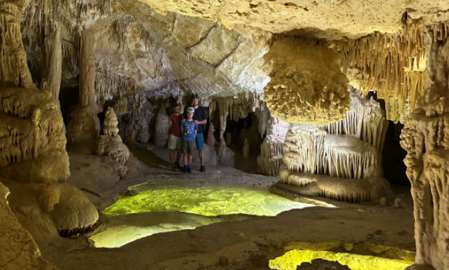 Secret Caving Adventure in Provensals, Mallorca, photo 4