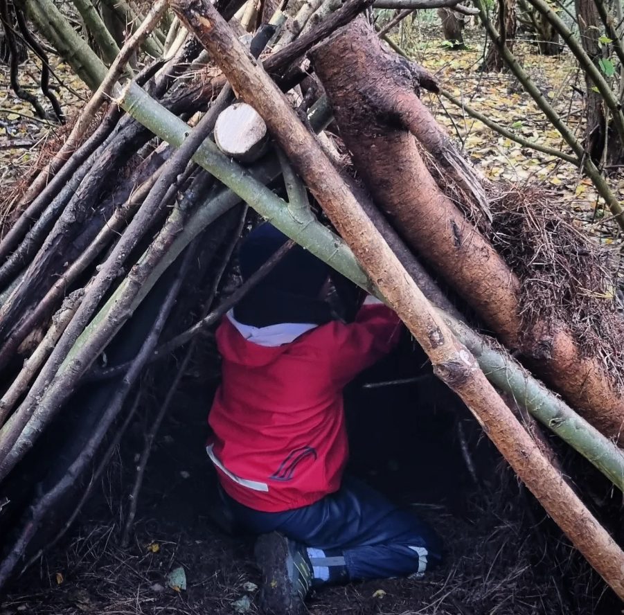 Family Bushcraft Day – Vogrie Country Park, Near Edinburgh, photo 3