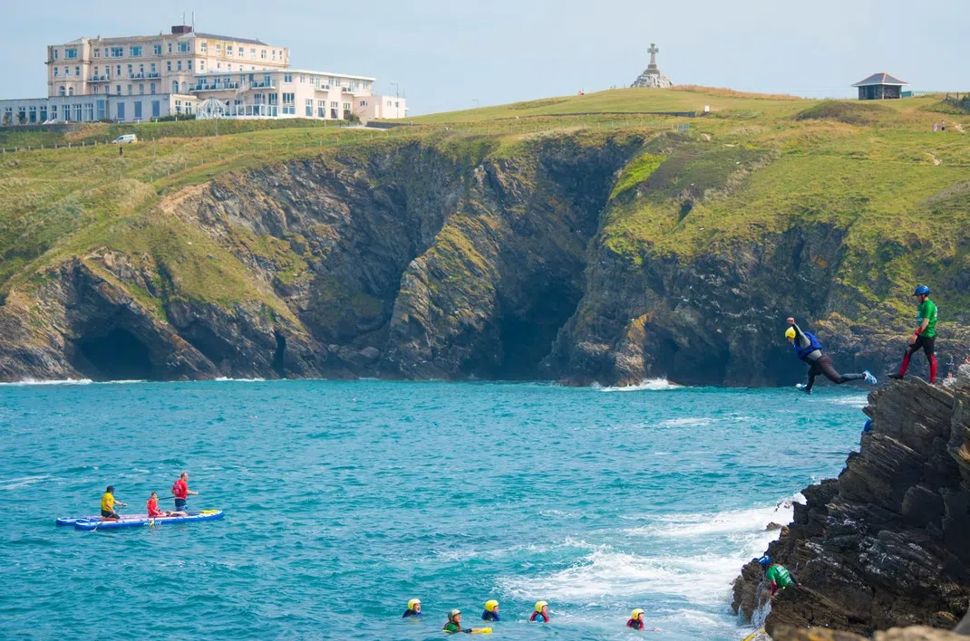 Cornwall Castaway: Bushcraft, Super SUP and Coasteering in Newquay, photo 5