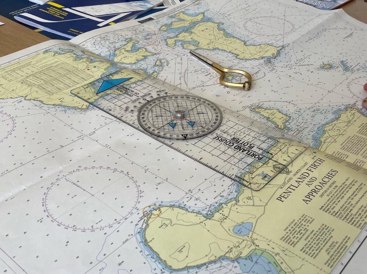 RYA Essential Navigation and Seamanship Course in Anglesey, photo 3