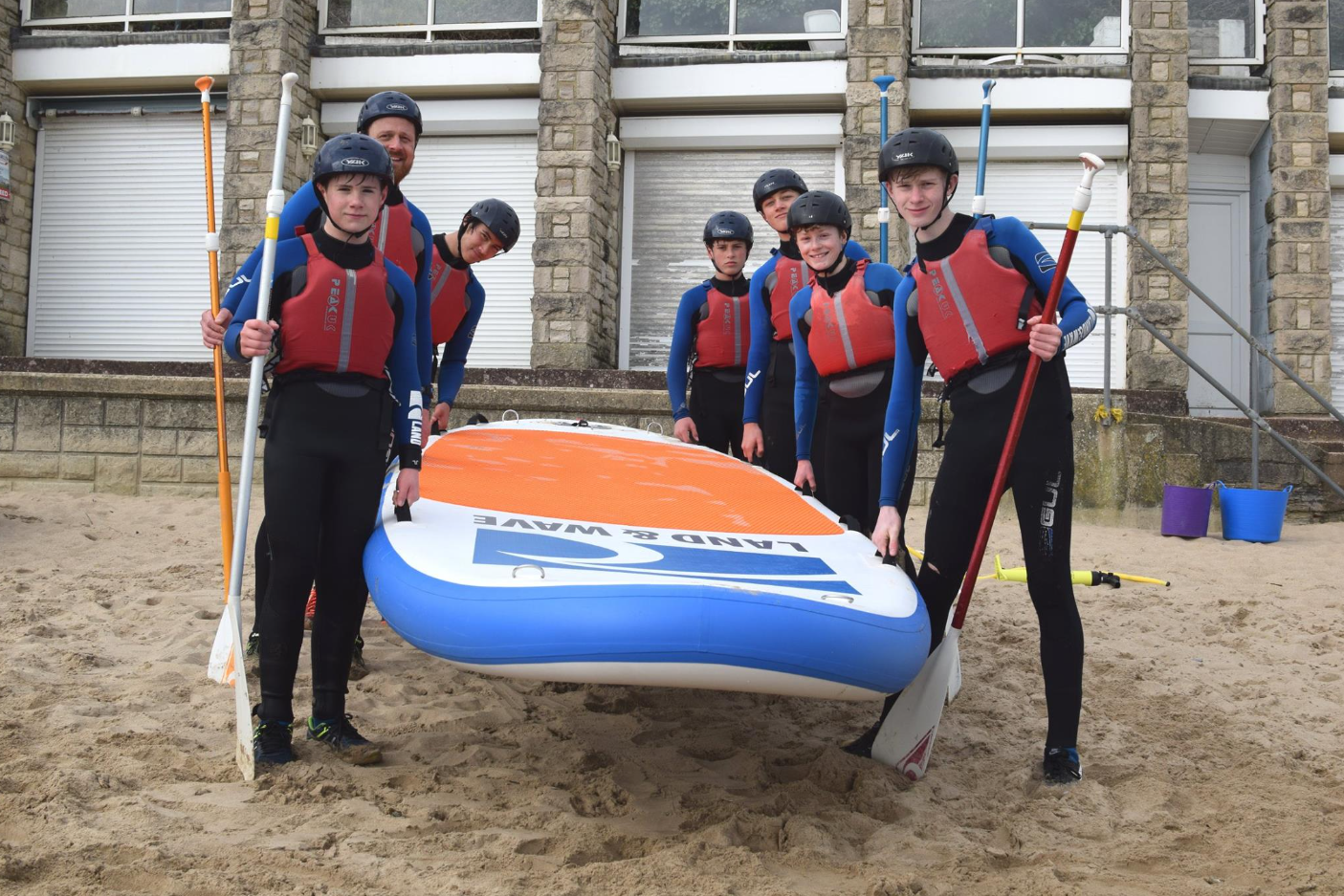 3-Hour Group Giant Paddle Boarding gallery 2