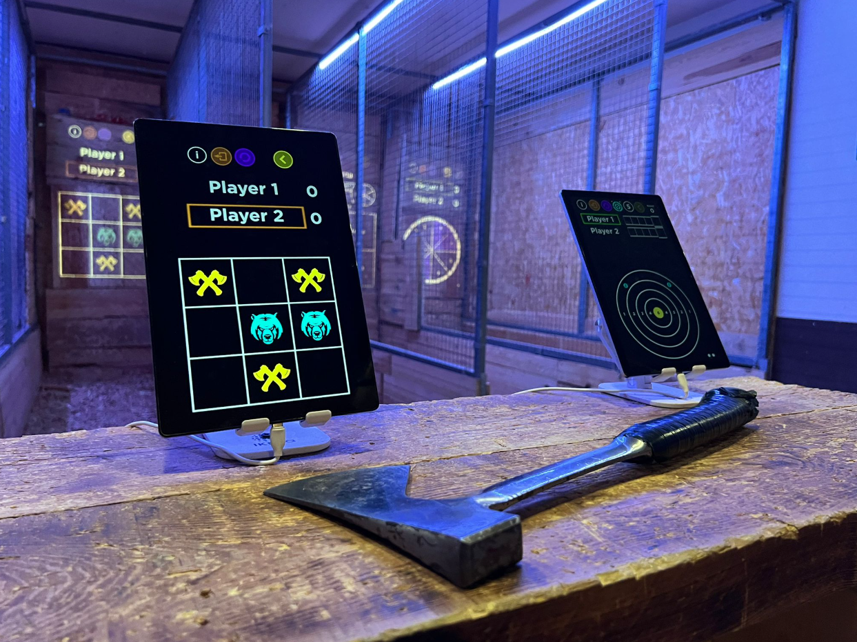Premium Axe Throwing Session in Murcia, Spain gallery 2