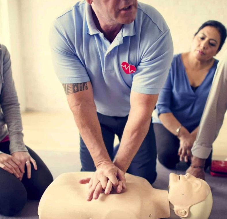 PADI Emergency First Responder Course in Littlehampton, listing photo