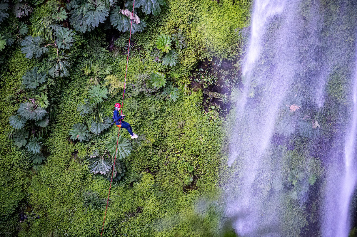 Rappelling Adventure in Salto el Claro, Chile, photo 3