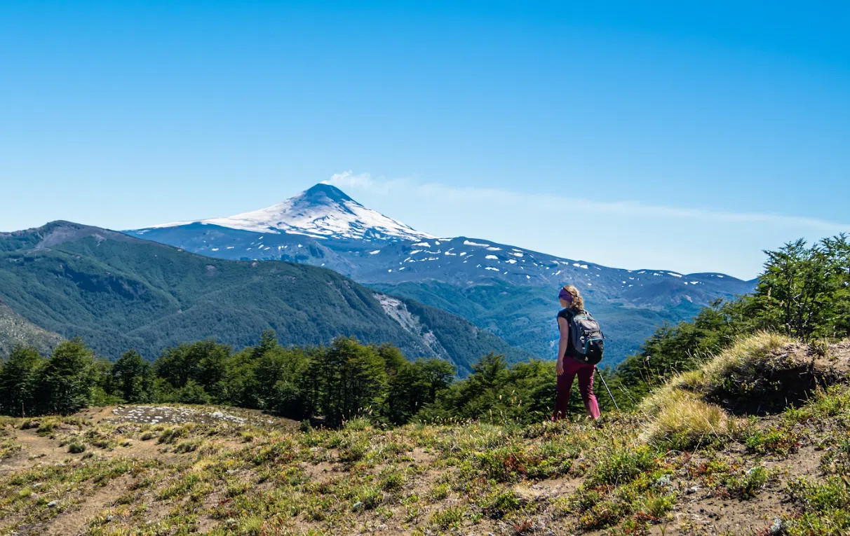 Quetrupillán Volcano Ascent in Pucón, Chile, photo 2