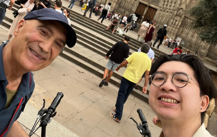 Barcelona E-Bike Tour: Gaudi and Hidden Gems gallery 2