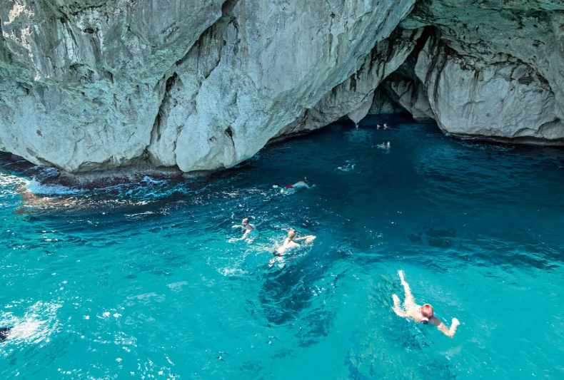 Coast, Coves and Caves – Alcudia Boat Tour with Snorkelling, photo 2