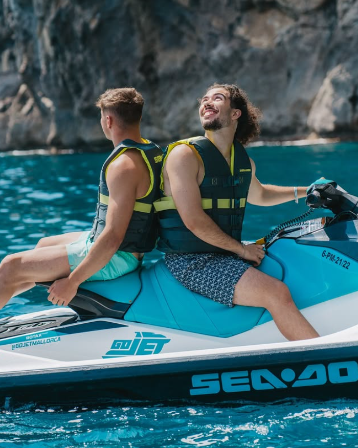 Jet Ski Tour to Lighthouse Island in Alcudia gallery 5