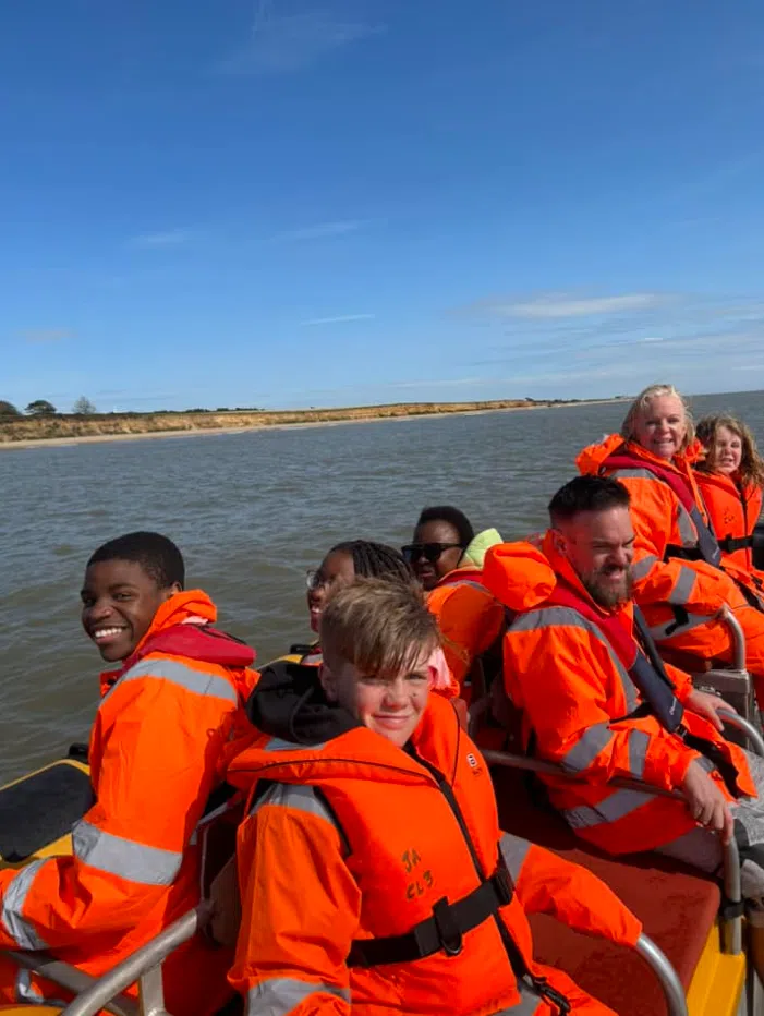 Seal Boat Trips to Scroby Sands in Lowestoft gallery 7