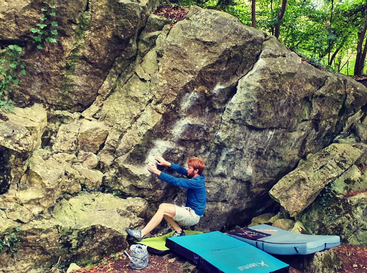 Introduction to Outdoor Bouldering Workshop near Bath gallery 4