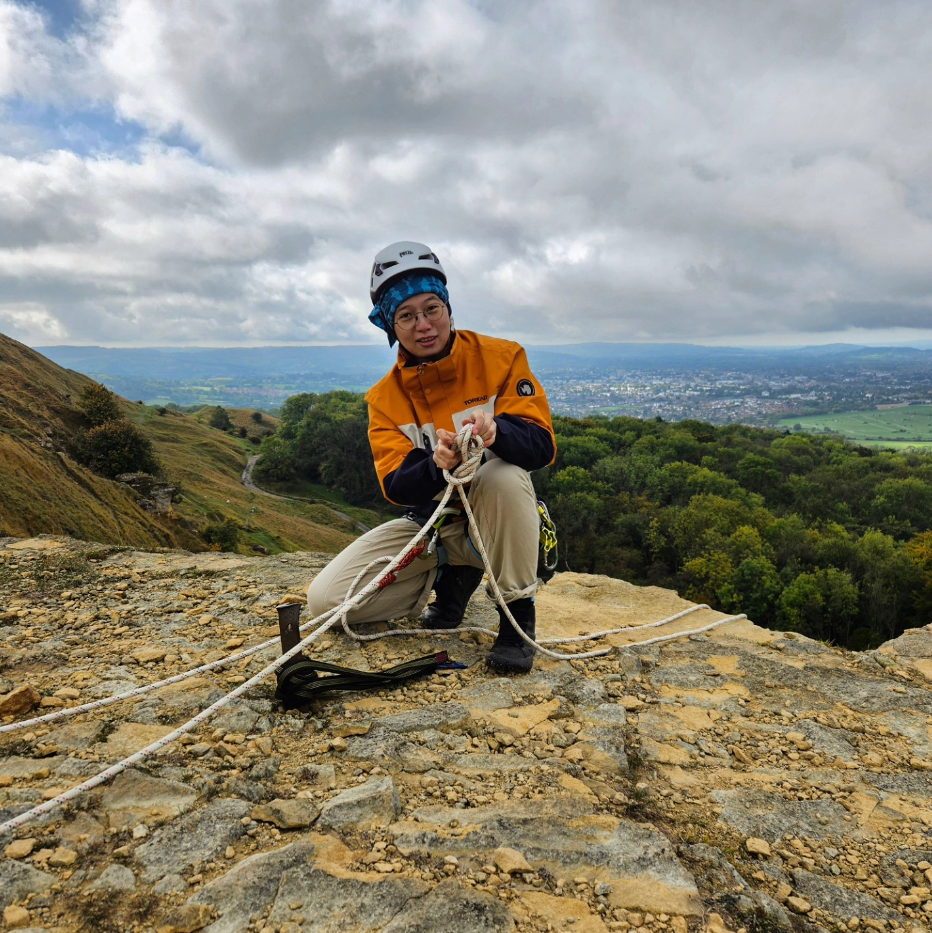 Cleeve Hill Rock Climbing in Gloucestershire gallery 3