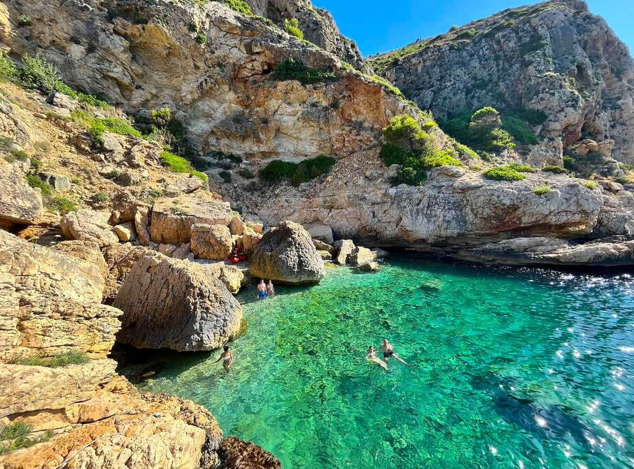 Kayaking in Cabo de San Antonio, Javea gallery 4
