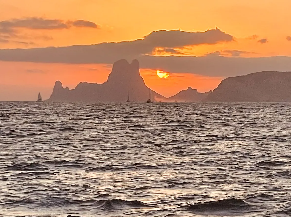 Private Sunset Sailing Trip in Ibiza gallery 2