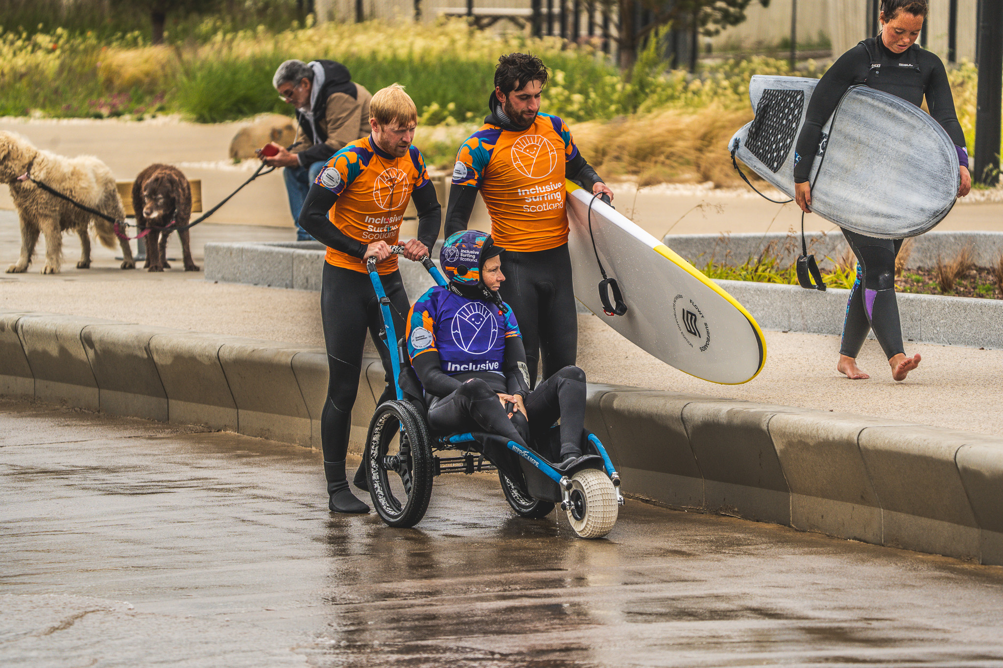Adult Advanced Adaptive Surfer Sessions, photo 4