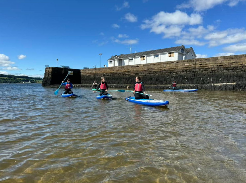 Yoga and Paddleboarding Session at Broughty Ferry, photo 5
