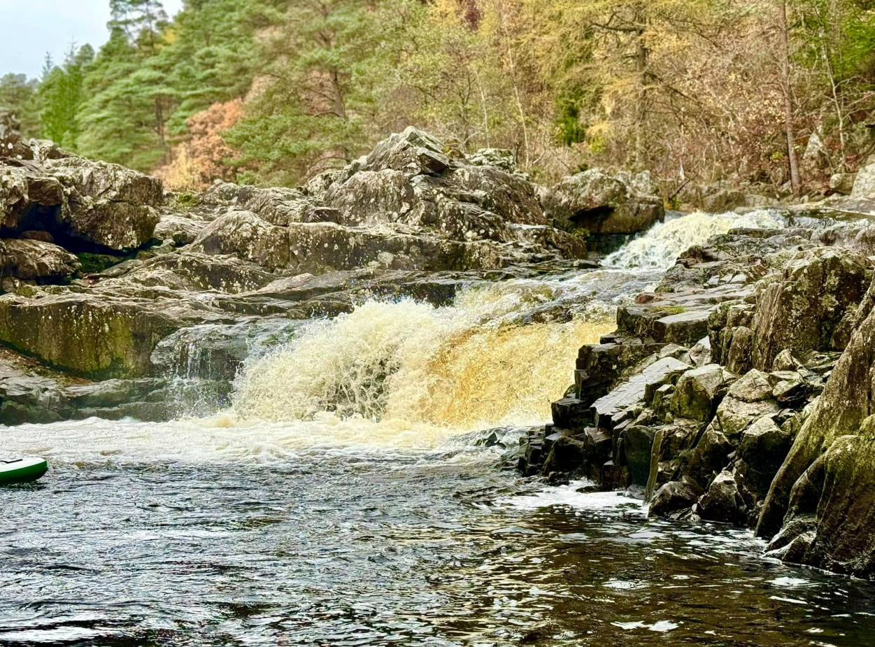 Waterfall Paddleboarding Adventure – Loch Faskally and River Tummel, photo 4