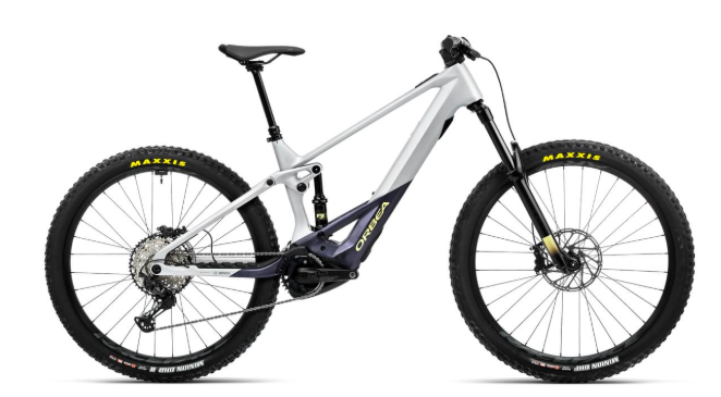 Electric Bike Hire in Chichester and the South Downs gallery 4