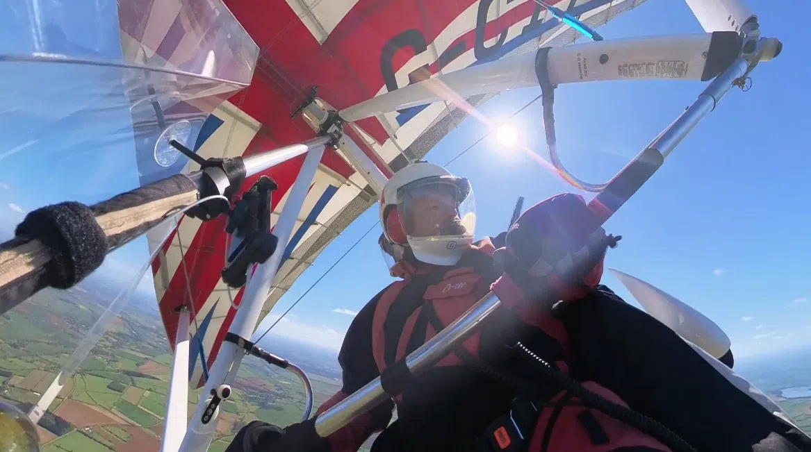 Learn to Fly: Microlights Flight Training in Deenethorpe, photo 2