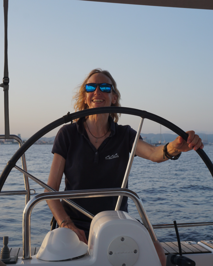 2-Hour Midday Sailing Cruise in Barcelona gallery 5
