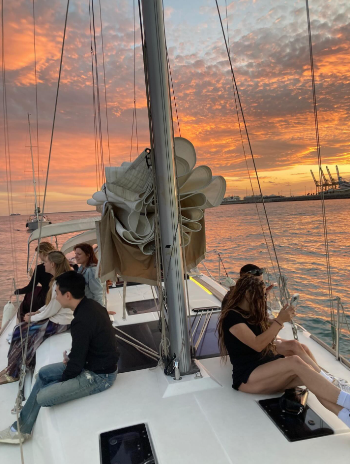 2-Hour Private Sunset Sailing Cruise in Barcelona gallery 9