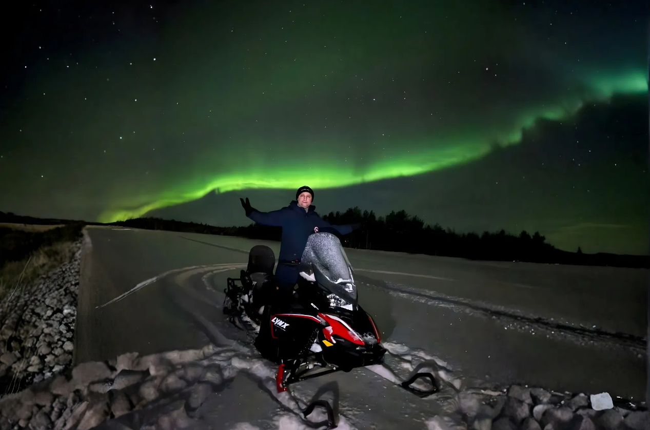 Rovaniemi Snowmobile Evening Safari and Northern Lights Experience gallery 2