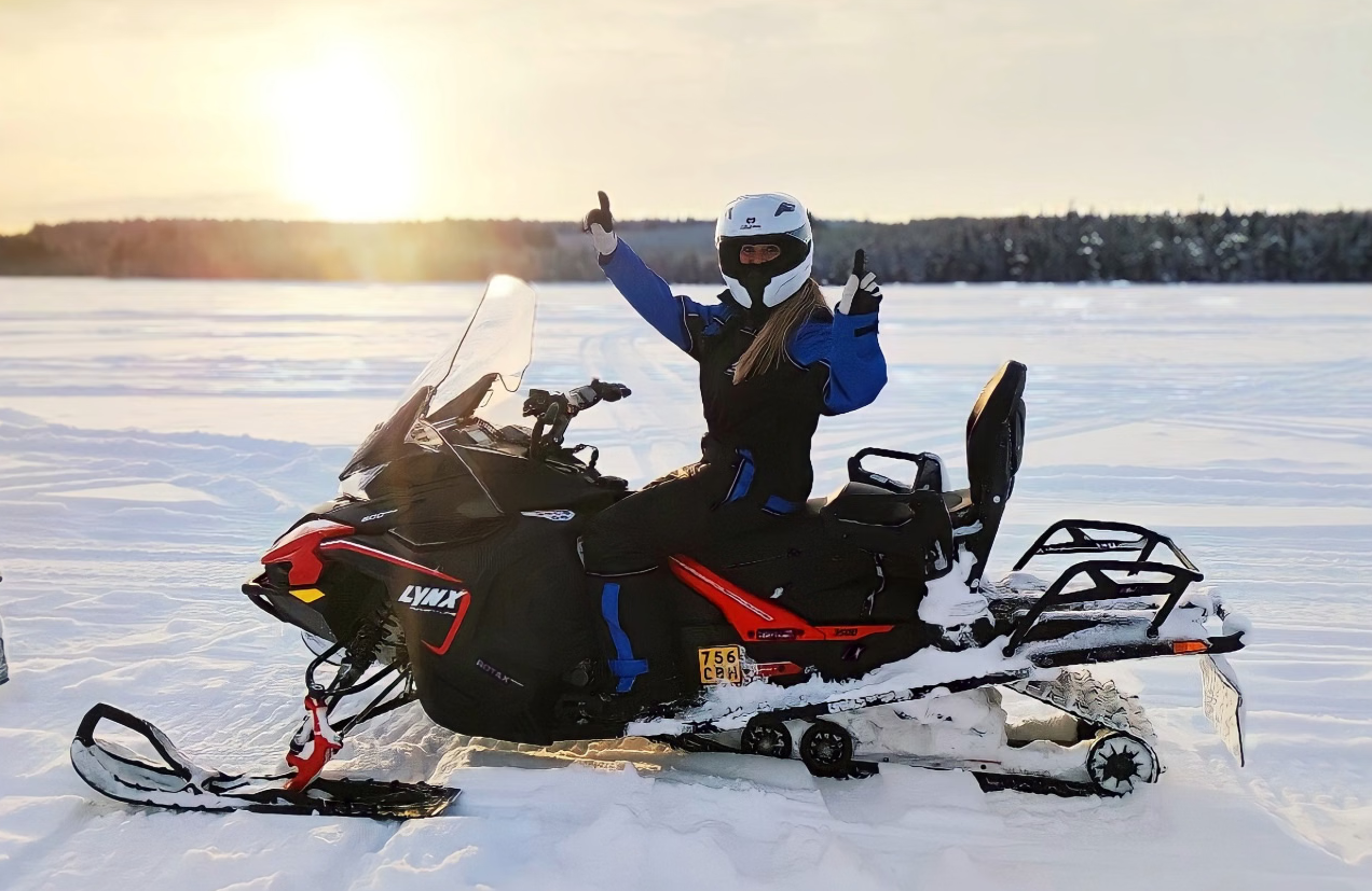 Snowmobile Safari Winter Tour and Barbecue in Rovaniemi, photo 3