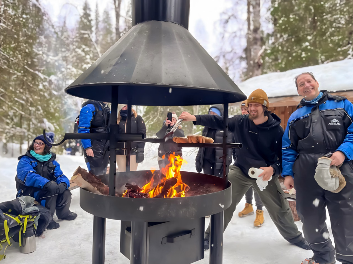Frozen Waterfalls Hike Tour and Barbecue in Korouoma gallery 8
