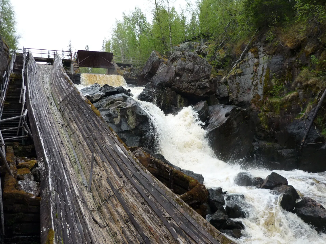 Auttiköngäs Waterfalls Hike Experience in Rovaniemi gallery 5