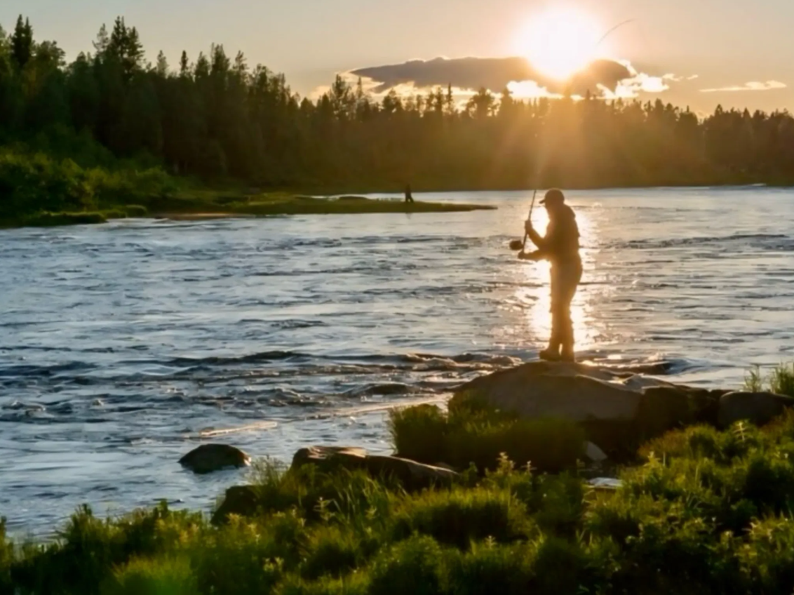 Summer and Autumn Fishing Experience in Rovaniemi, photo 3
