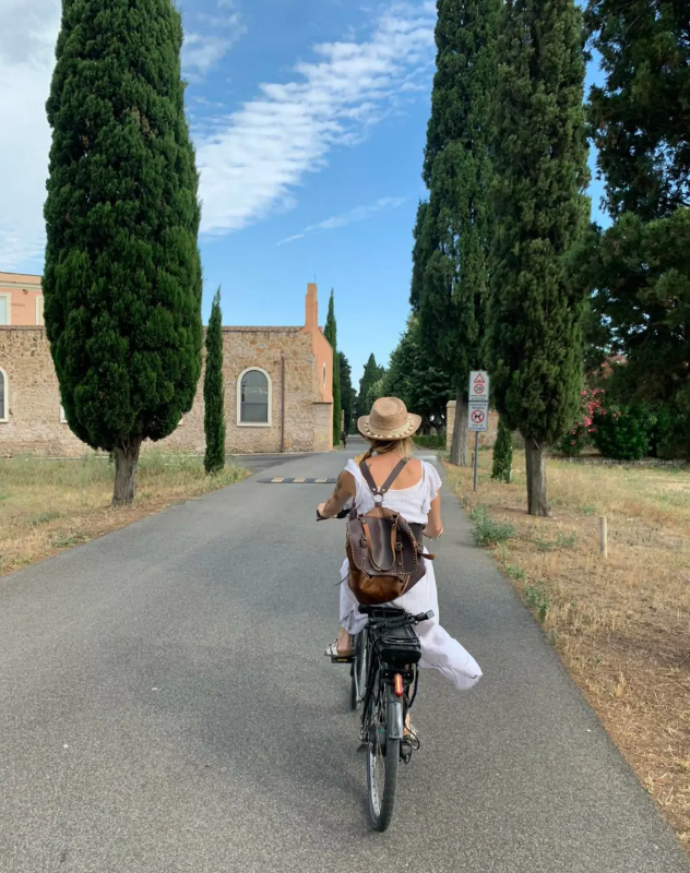 Guided E-Bike Tour: Appia Antica, Aqueduct Park and Catacombs, photo 4