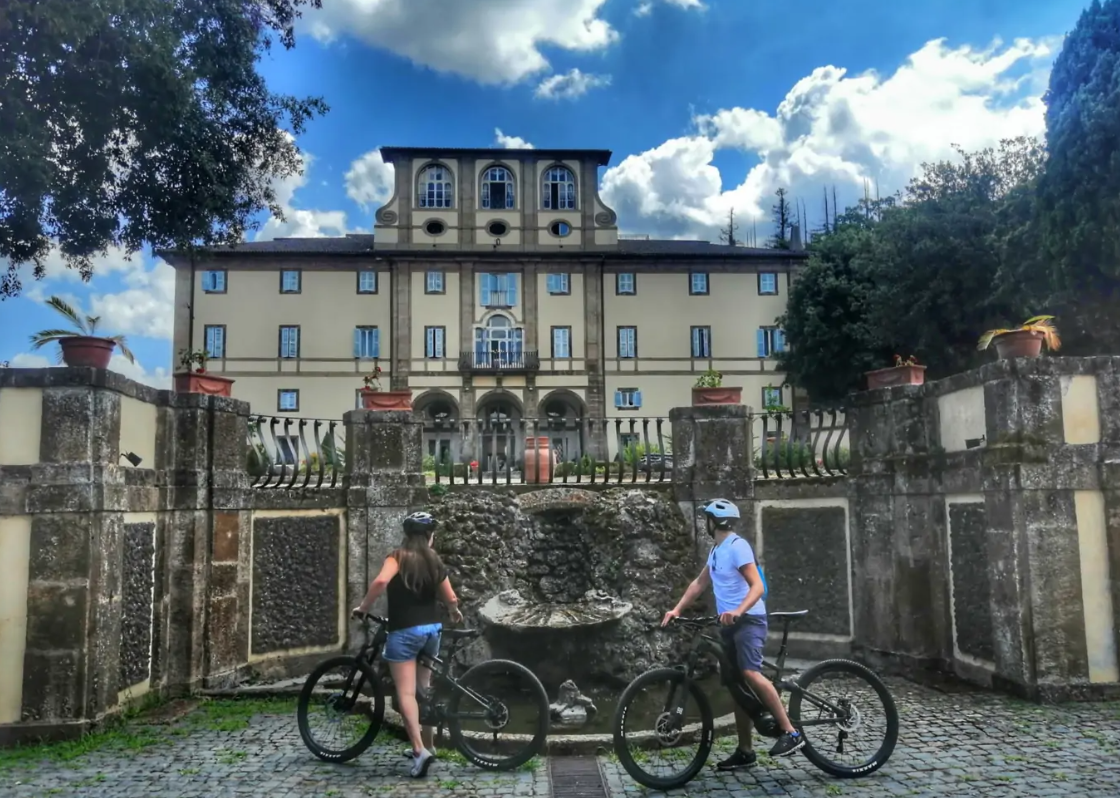 3-Day Rome Guided E-Bike Tour: Castel Gandolfo and Frascati gallery 3