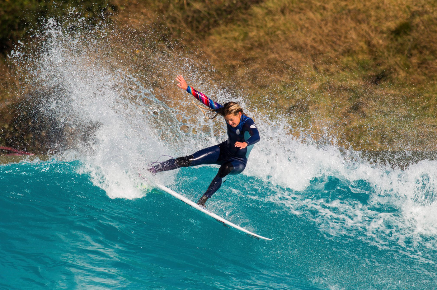Beginner Plus Surf Lesson gallery 9