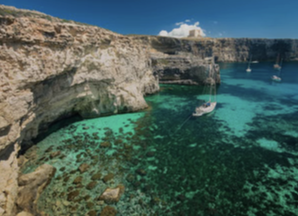 Comino Three-Bay Cabin Cruiser Trip: Crystal Lagoon, Blue Lagoon & Santa Marija Bay, photo 5