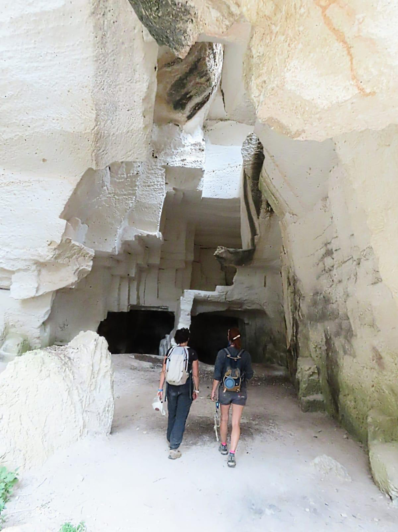 Hidden Marés Quarry & Caves Trek in Felanitx – 3-Hour Guided Walk gallery 2