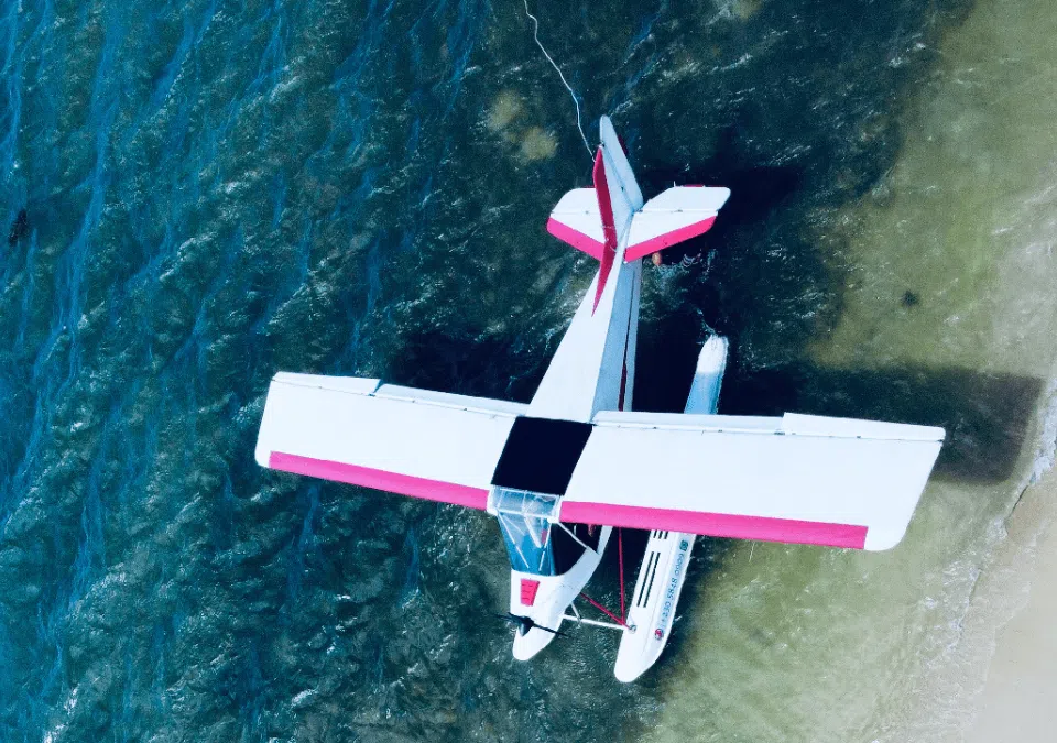 Seaplane Flights Over the East Coast of Mauritius, photo 2
