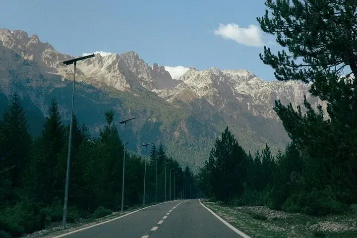 Day 5: Theth → Shkodra → Tirana 🚐 1