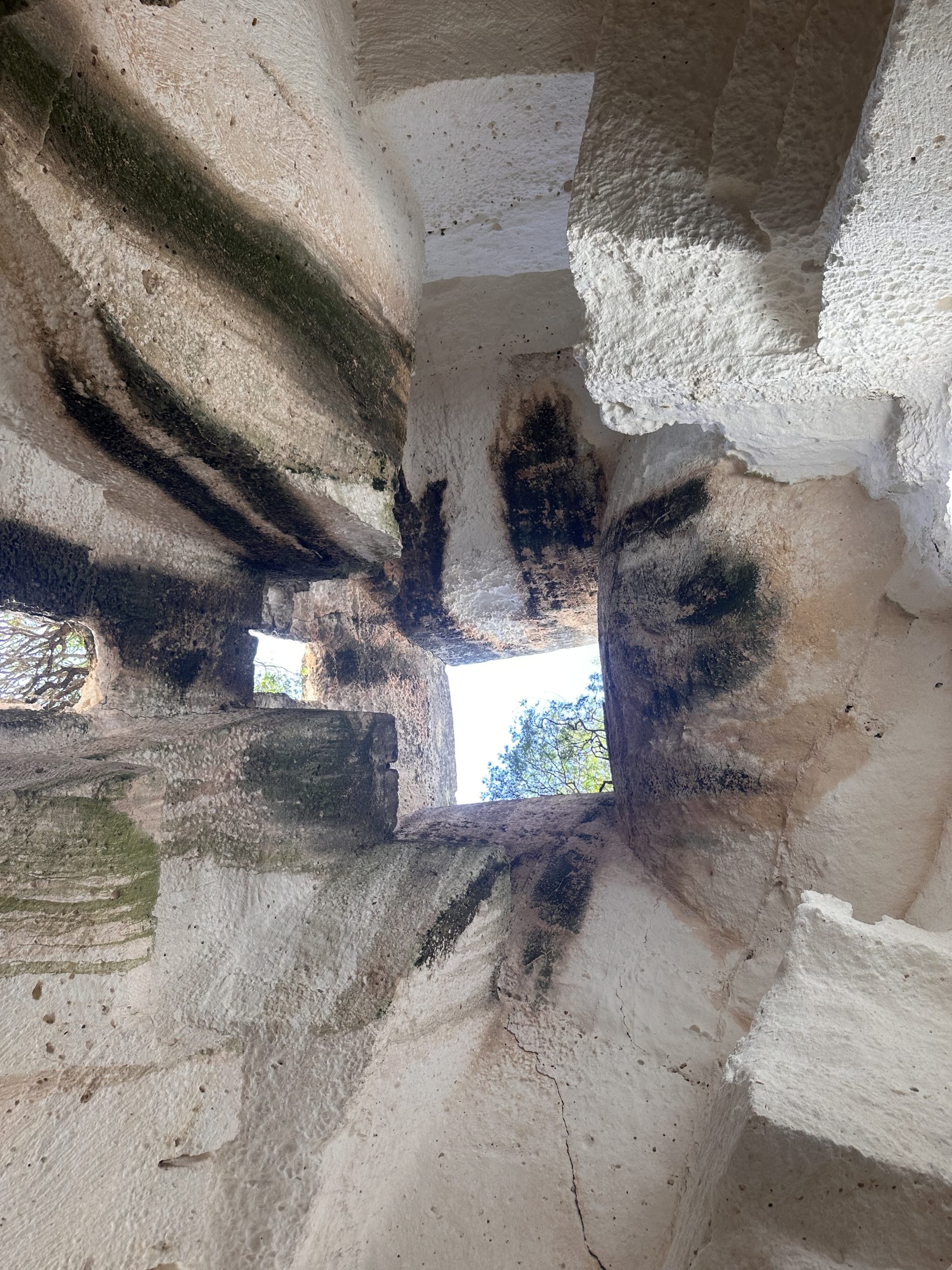 Hidden Marés Quarry & Caves Trek in Felanitx – 3-Hour Guided Walk gallery 4