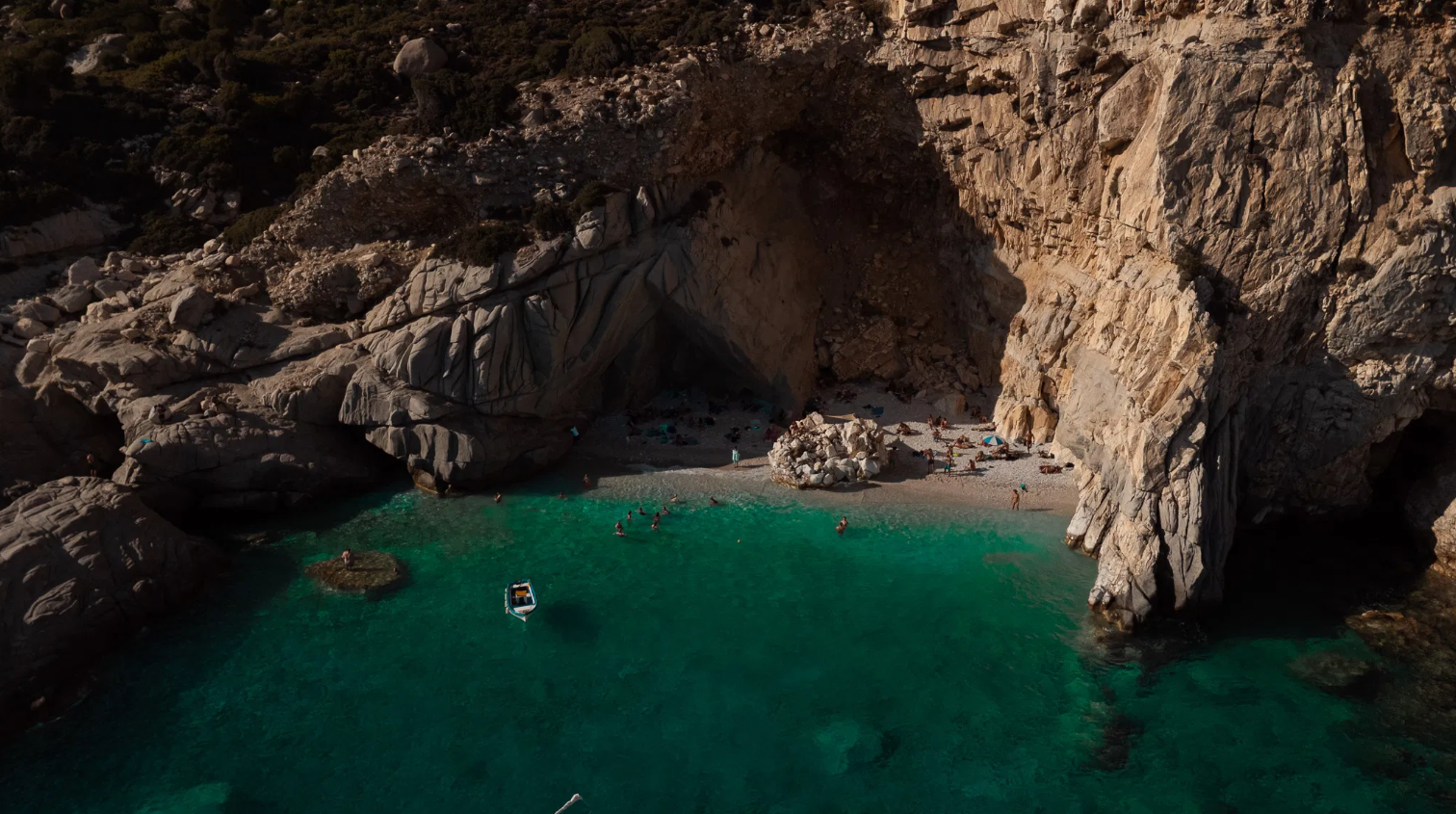 Ikaria Highlights Hike: Thermal Springs, Villages and Lunch gallery 7