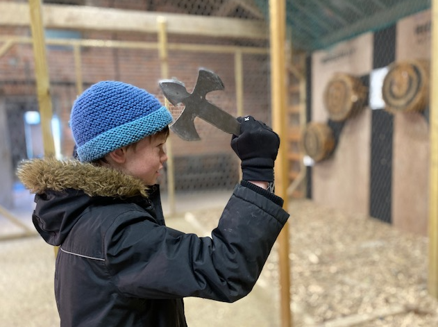 Axe Throwing Session in Oxfordshire, photo 4
