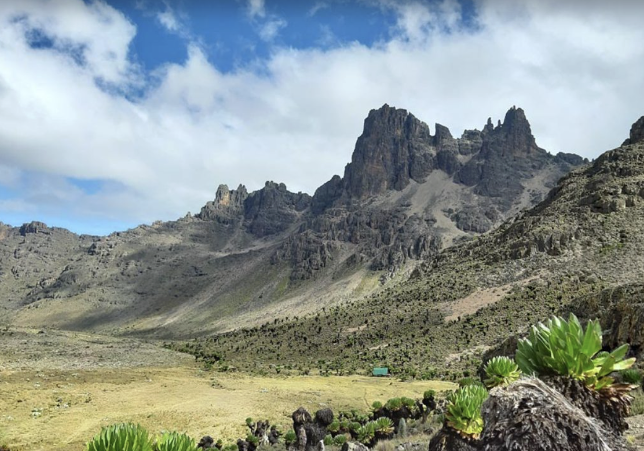 7-Day Guided Mount Kenya Traverse via Sirimon & Naro Moru, photo 3