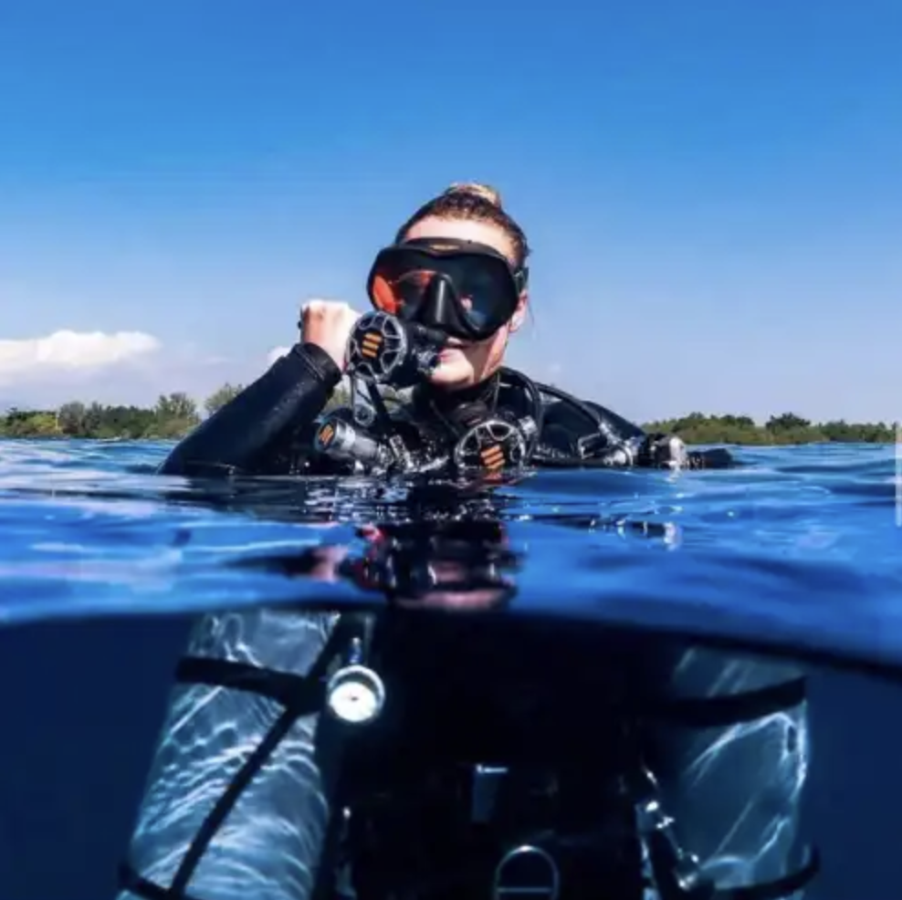 PADI Sidemount Diver Course gallery 3